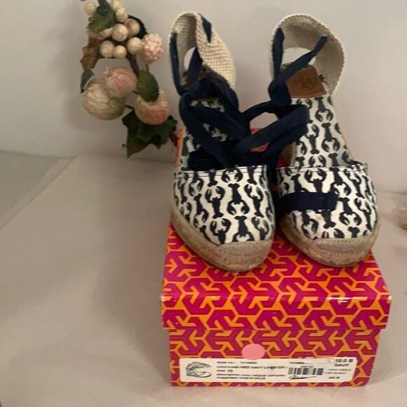 TORY BURCH HIGH WEDGE ESPADRILLE MED NAVY LOBSTER SIZE 10 - Picture 1 of 8
